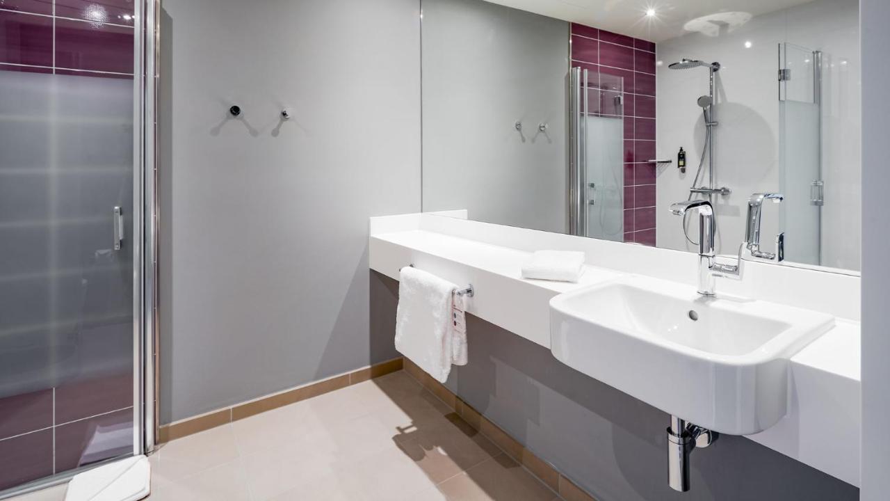 Premier Inn Nuernberg City Opernhaus Esterno foto