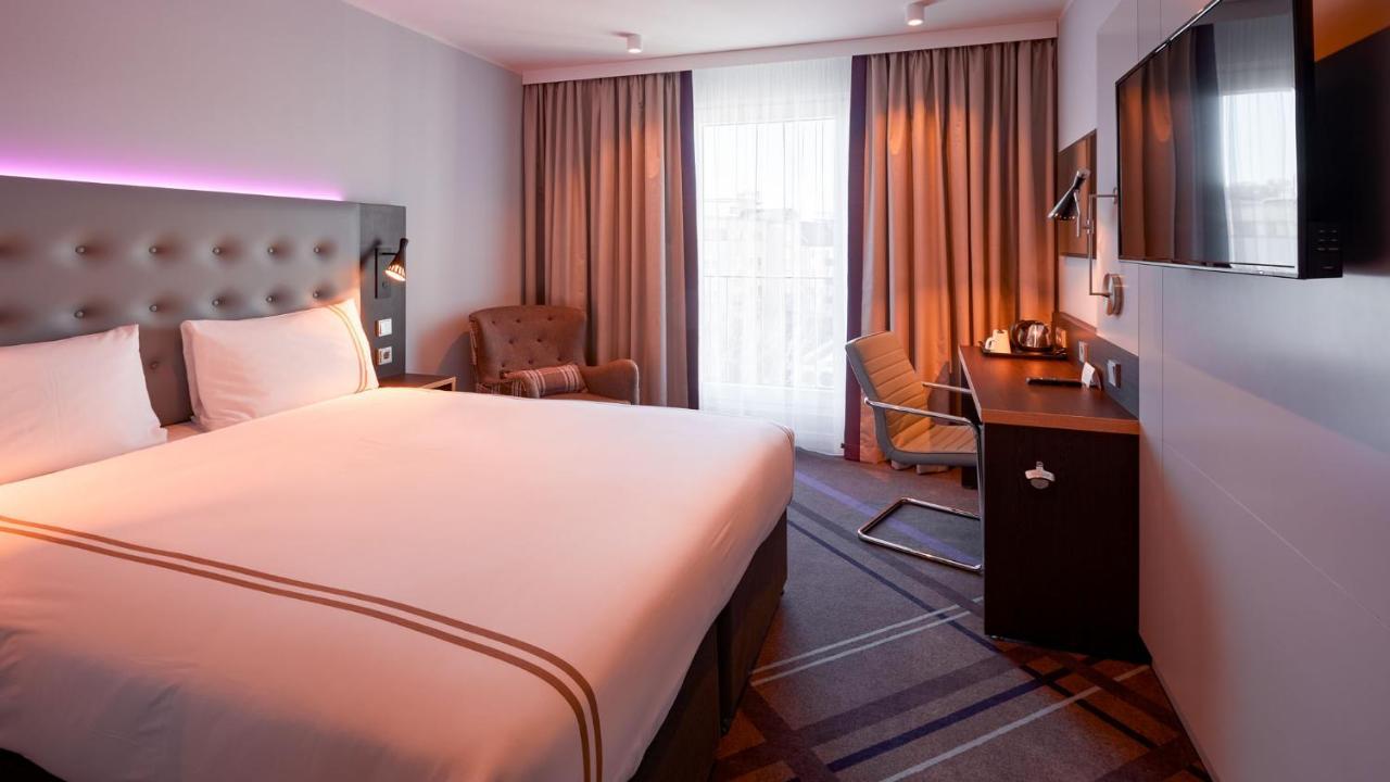 Premier Inn Nuernberg City Opernhaus Esterno foto