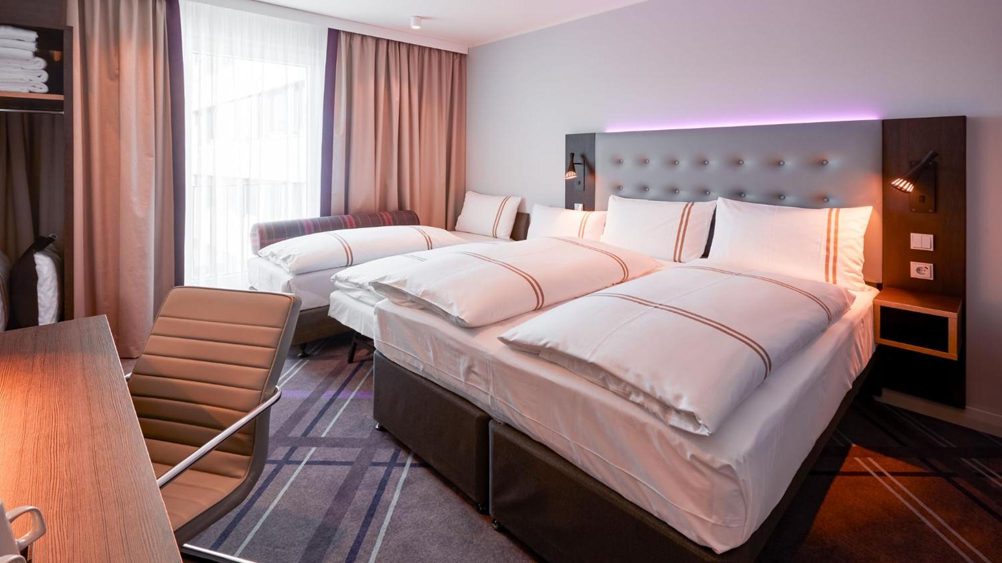 Premier Inn Nuernberg City Opernhaus Esterno foto